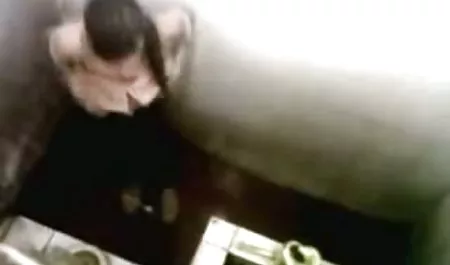 என் இந்திய ஆபாச வீடியோக்களை பார்க்க அம்மா மற்றும் என் கருப்பு நண்பர் (இருந்து