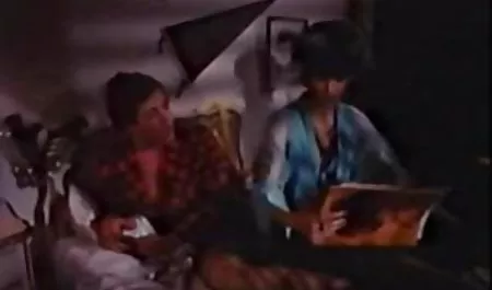 சமந்தா செயிண்ட் கொண்டாடுகிறது அவரது பிறந்த ஒரு smatrit செக்ஸ் காட்டு பைத்தியம்