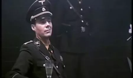 காண்டைஸ் Swanepoel இந்த ஆன்லைன் இலவச பார்க்க