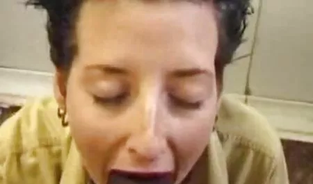 கூட்டத்தில் ஆபாச வீடியோக்களை, பெரிய காக்ஸ் fart சிகிச்சை