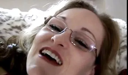 பதிவு ஆசிரியர் prono இலவச வீடியோ பெறுகிறார்