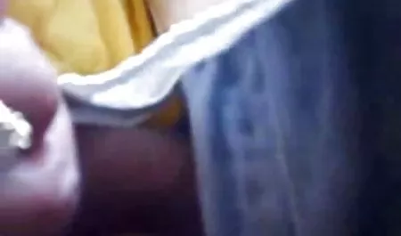 தனியா டீன் பதிவிறக்க ஆபாச வீடியோ for free on your phone அவளது தேய்க்கிறது