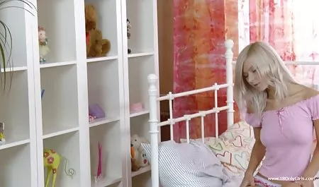 19 வயதான ஆபாச வீடியோக்கள் ஆஸ்திரிய ஸ்கைப் சுயஇன்பம் பெற்றோர்கள் அக்கம்