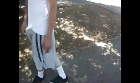 ஆண்ட்ரியா எண் 7 சிற்றின்ப வீடியோக்கள்