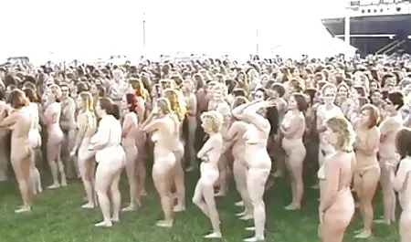 பெரிய துண்டுகளையும் பளபளப்பான இலவச ஆபாச பெண்