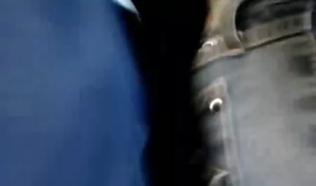 பசுமையான சுருள் கன்னி சோபியா பெறுகிறார் அவளை பெரிய smatrit செக்ஸ் கழுதை