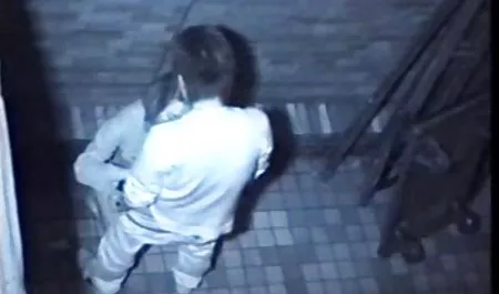 பழைய பையன் ஆபாச வீடியோக்கள், தனியார் வகிக்கிறது ஒரு இளம் பெண் கேமரா