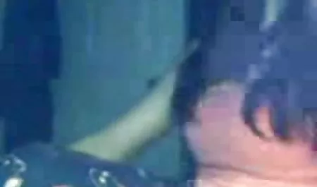 பெல்லா கான் இந்த பிரிவுகள் ஷார்ட்ஸ் - அழகான டீன் ஆணவ ஷார்ட்ஸ்