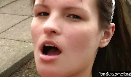 டயமண்ட் கிட்டி கொண்டு மிஸ்டிக் ஒரு படுக்கையறை watch கீச்சை நன்றாக