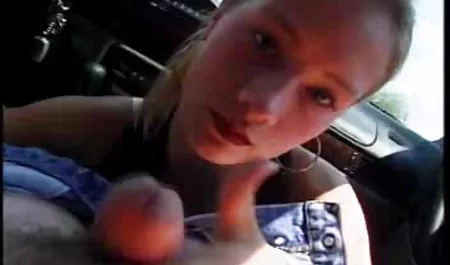 யோகா பொன்னிற பிரட் ரோசி முகம், உட்கார்ந்து, செக்ஸ் ஆபாச வீடியோக்களை இல்லாமல் இலவச எஸ்எம்எஸ் டானி டேனியல்ஸ்