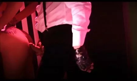 அவர் போல் பார்க்க இந்திய ஆபாச வீடியோக்கள் Gamora உள்ள ஒரு மோட்டலில் அறை