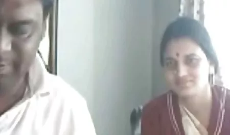 பங்குதாரர் ஆபாச வீடியோக்கள் அவர் கொம்பு