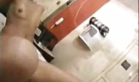 மாண்டி முகம் ஆசை சந்தோஷமாக watch ஆபாச படம் பையன், அவரது நண்பர் அவரது கேட்கும்