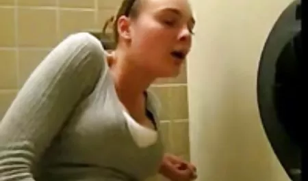 பழைய, பையன், பெறுகிறார், அதிர்ஷ்டம், இளம் குறுகிய பேங் அழகி செக்ஸ்