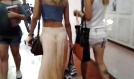 நாக்கு pareo vidio முதிர்ந்த பிரஞ்சு செக்ஸ் கொண்டு பூமா ஸ்வீடன் நாட்டவர், நினா எல்லே